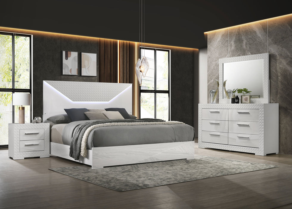 Ives 4 & 5 Piece Bedroom Set E.king & Queen White & Grey